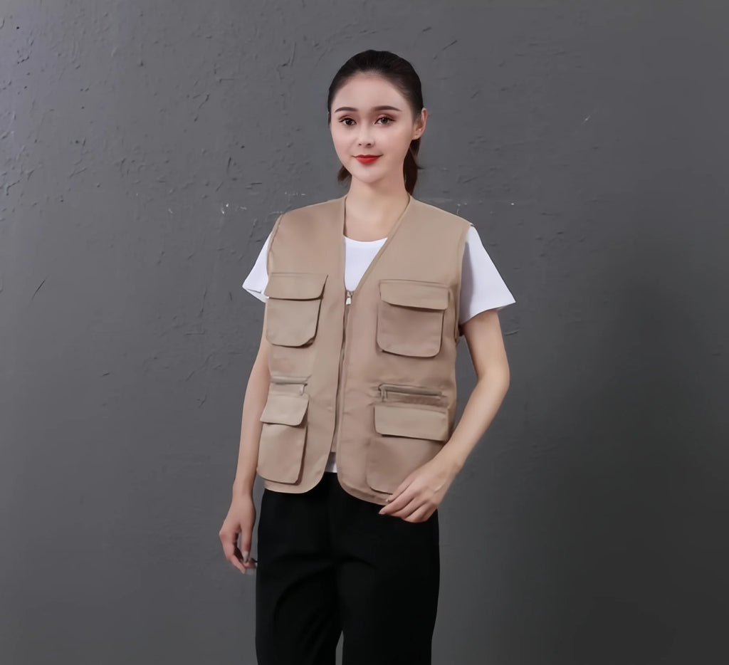 2025 New Outdoor Male Casual Summer Big Size Cotton Sleeveless Work Vest Men Multi Pocket Photograph Waistcoat