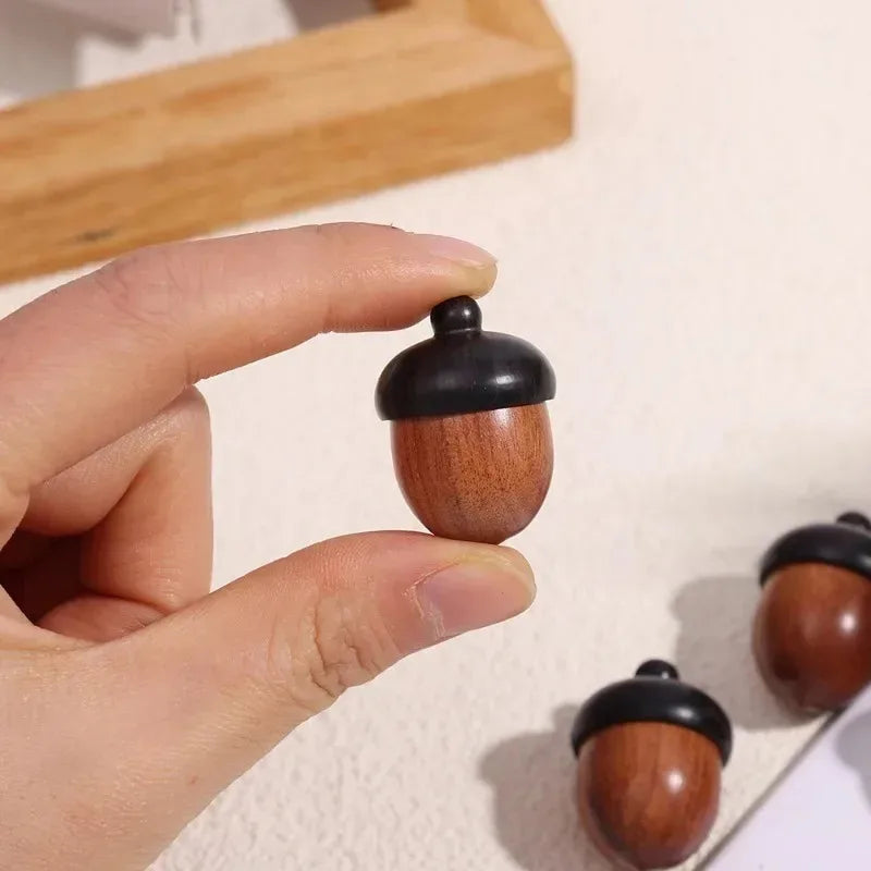 20/1pcs Mini Wooden Medicine Pill Box Wood Acorn Pendant Portable Rescue Tablets Case Granule Storage Box Small Items Container